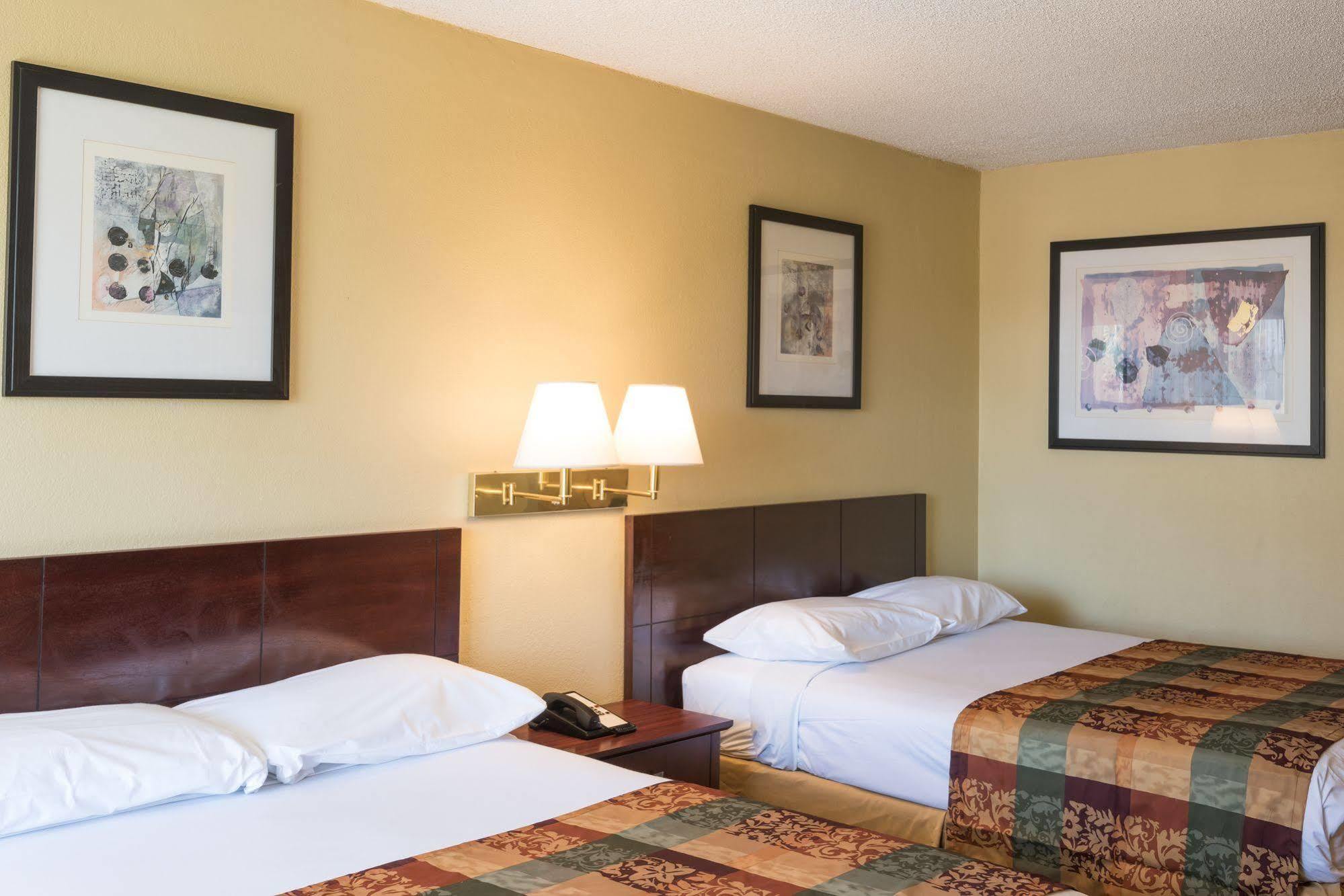 North Charleston Inn Экстерьер фото