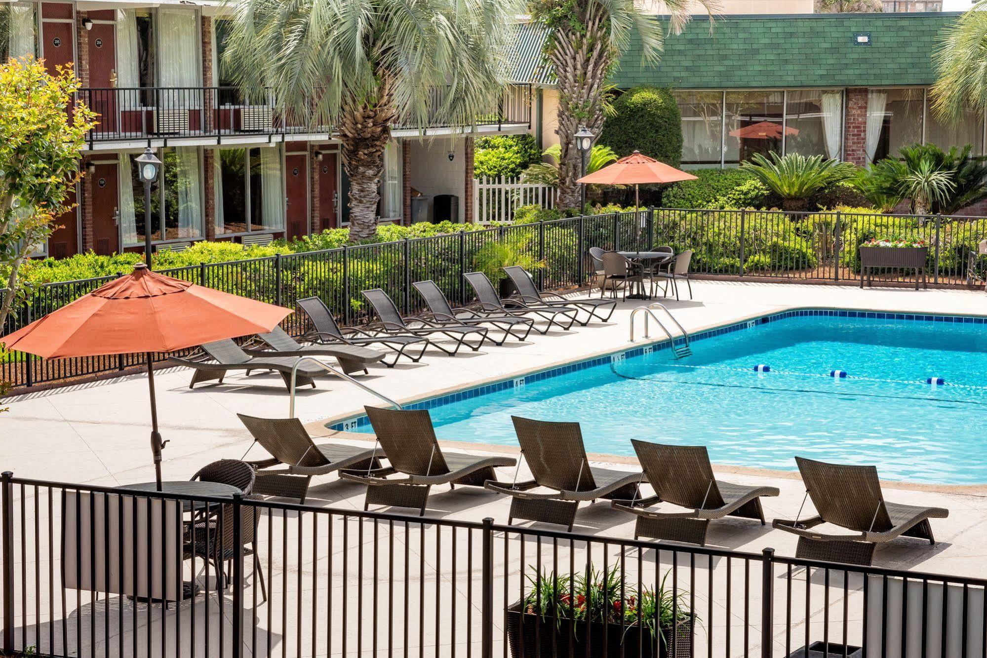 North Charleston Inn Экстерьер фото